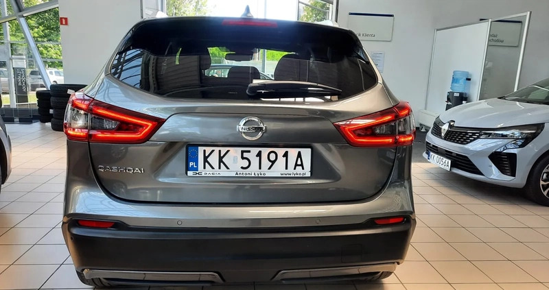 Nissan Qashqai cena 61900 przebieg: 163886, rok produkcji 2018 z Wolbrom małe 466